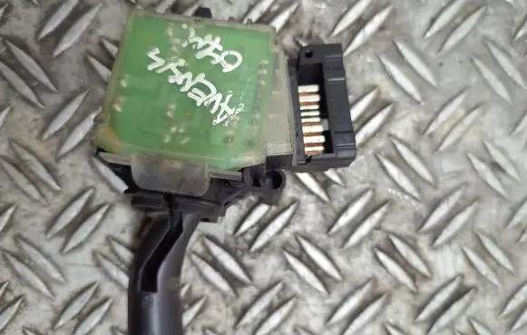 Toyota Avensis T250 Wiper switch 