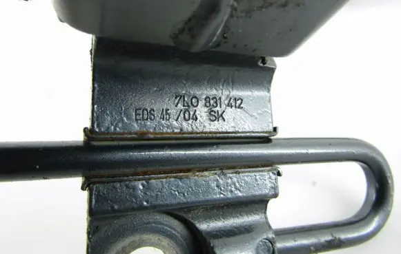 Front door hinge set