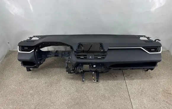 Toyota RAV 4 (XA50) Dashboard