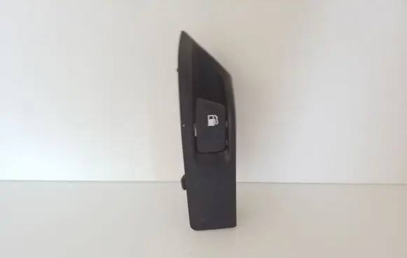 Toyota Prius (XW20) Fuel cap release pull handle 