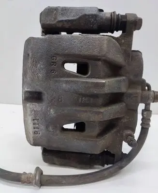 Toyota Sienna XL30 III Front brake caliper