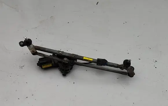 Chevrolet Orlando Wiper motor 95910182