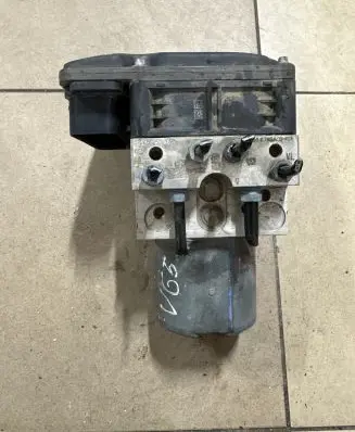 BMW 5 F10 F11 ABS Pump 6795521 6795519 DSCF10