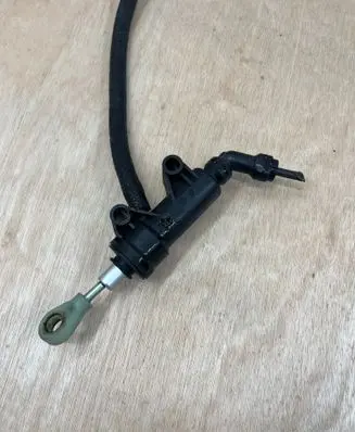 BMW 5 E60 E61 Clutch master cylinder 6777344