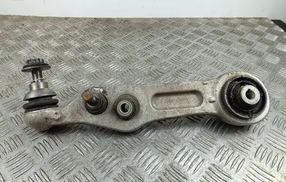 Front lower control arm/wishbone