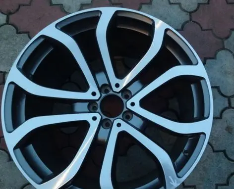 Mercedes-Benz ML W166 R21 alloy rim 