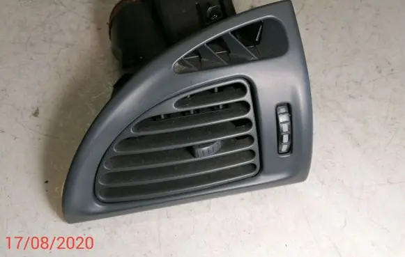 Citroen C5 Dashboard side air vent grill/cover trim 99024210