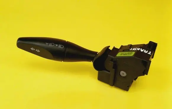 Ford Transit Indicator stalk 13335AB