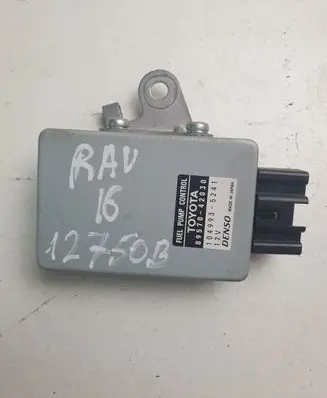 Toyota RAV 4 (XA40) Fuel injection pump control unit/module 8957042030