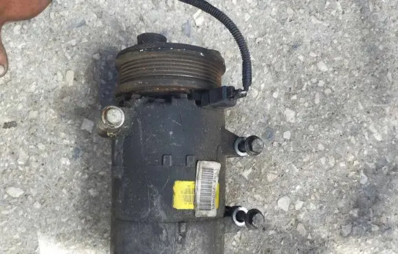 Ford Mondeo MK IV Air conditioning (A/C) compressor (pump)