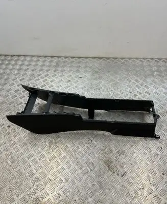 Toyota Yaris XP210 Center console 58821K0030