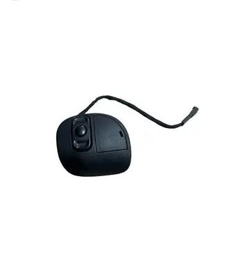 Steering wheel buttons/switches