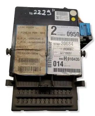 Renault Vel Satis Fuse module 8200220684 1110237 32719697