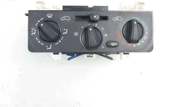 Citroen C3 Interior fan control switch F664477S