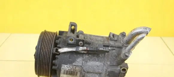 Opel Vivaro Air conditioning (A/C) compressor (pump) 8200848916B R9M408