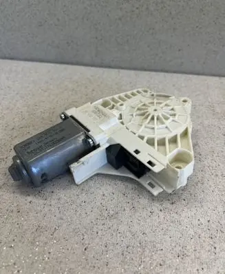 Audi A7 S7 4G Front door window regulator motor 8K0959801B 11420250809 1101919810200