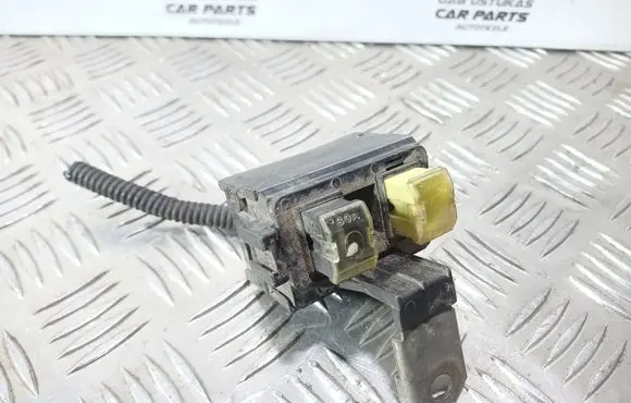 Mitsubishi Galant Fuse module