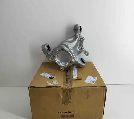 Rear wheel hub