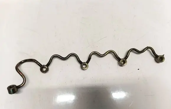 Toyota Corolla E120 E130 Fuel line pipe 