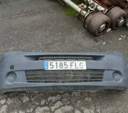 Renault Master II Front bumper