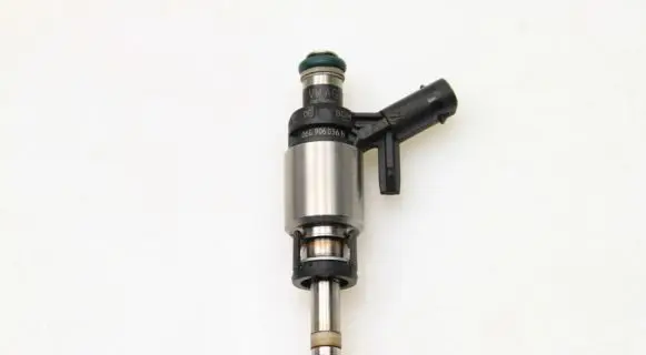 Audi A3 S3 8V Fuel injector 06G906036B