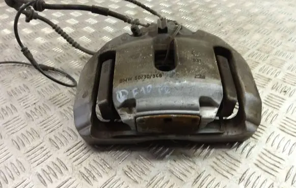 BMW 5 F10 F11 Front brake caliper