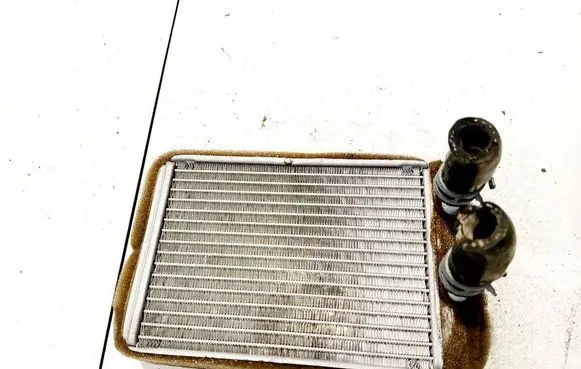 Nissan Pathfinder R51 Heater blower radiator 