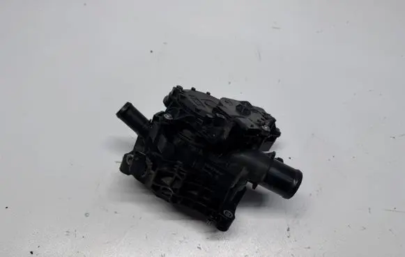 KIA Ceed Thermostat 256902U000