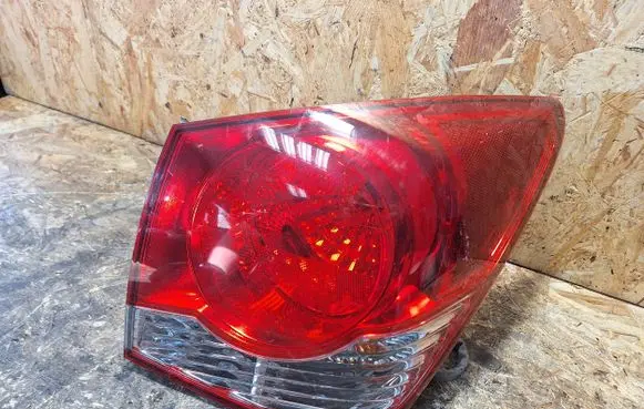 Chevrolet Cruze Rear/tail lights