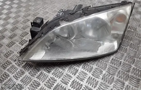 Ford Mondeo Mk III Headlight/headlamp 1s7113006al