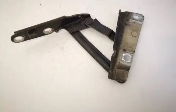 Skoda Fabia Mk1 (6Y) Engine bonnet/hood hinges 6Y0823301A