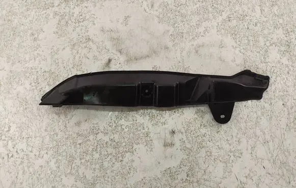 Audi A3 S3 8P Fender end trim 8P0821111B