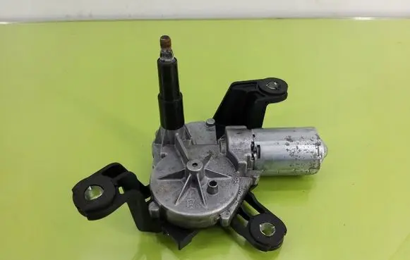 Opel Astra G Rear window wiper motor 13105981