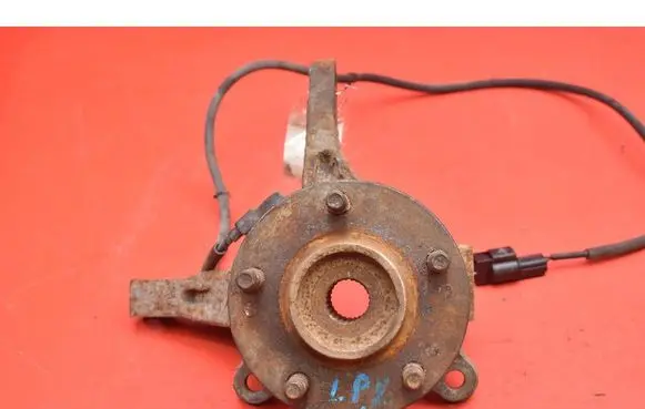 Mitsubishi Outlander Front wheel hub spindle knuckle
