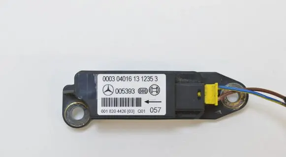 Mercedes-Benz CLK A209 C209 Airbag deployment crash/impact sensor 0018204426