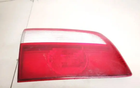 Mazda 626 Tailgate rear/tail lights