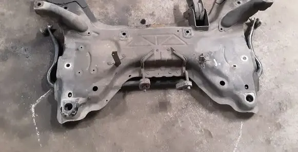 Citroen C4 Grand Picasso Front subframe