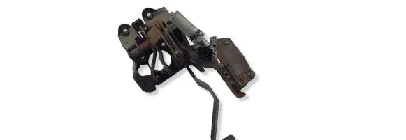 Chrysler Grand Voyager V Brake pedal 
