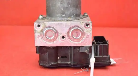 Ford Mondeo MK IV ABS Pump 8G91-2C405-AB