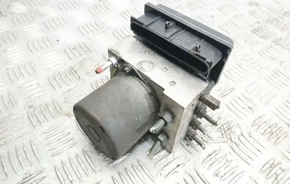 Toyota Avensis T270 ABS Pump 0265235406 4454005070 0265950749