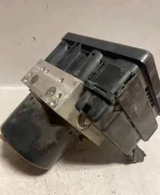 Volkswagen Golf V ABS Pump 1K0907379M 00004427D1 10096003523