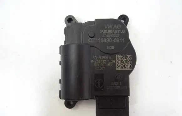 Skoda Octavia Mk4 A/C air flow flap actuator/motor 2Q0907511G