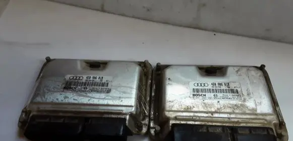 Audi A8 S8 D3 4E Engine control unit/module 4E0906018 4E0910018 0261208203
