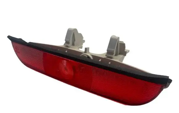 Mazda 3 I Third/center stoplight P3591