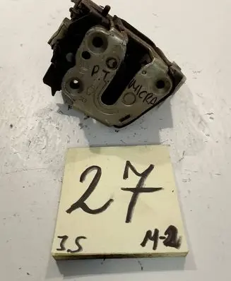 Nissan Micra Rear door lock 825004F175