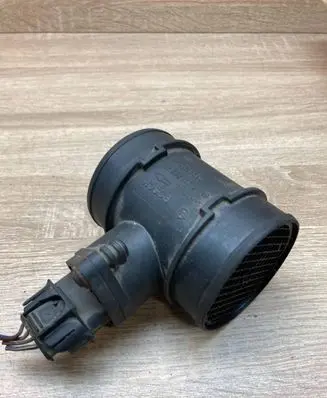 Chrysler Grand Voyager IV Mass air flow meter 05293155AB 0281002451
