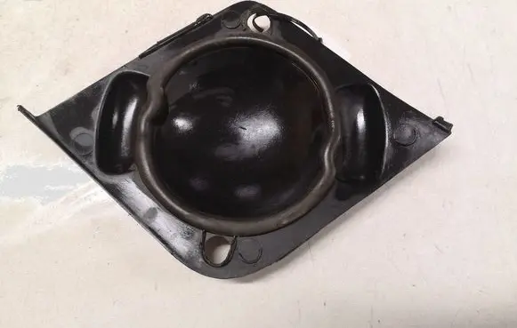 Renault Laguna II Other engine bay part