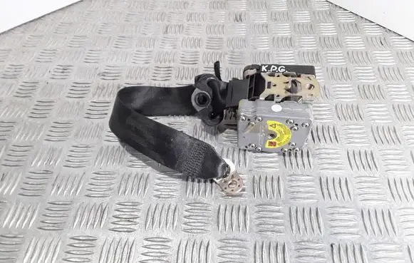 Audi A3 S3 8L Rear seatbelt 8L3857805