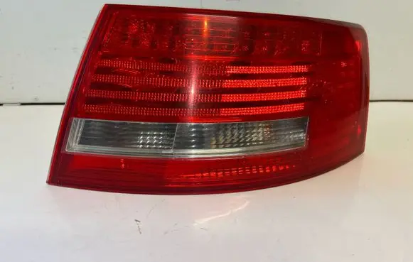 Audi A6 S6 C6 4F Rear/tail lights R001762