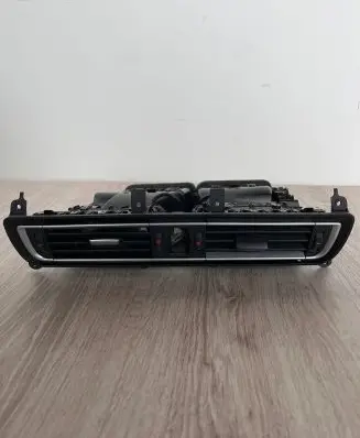 BMW 7 F01 F02 F03 F04 Dash center air vent grill 9115859 6504007